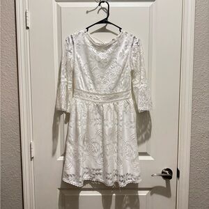 Elegant White Lace Dress